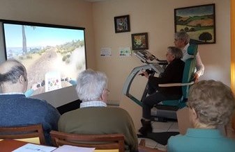 Cycléo : un vélo connecté pour s’évader dans un décor virtuel projeté en temps réel